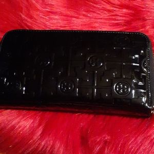 Tory Burch wallet